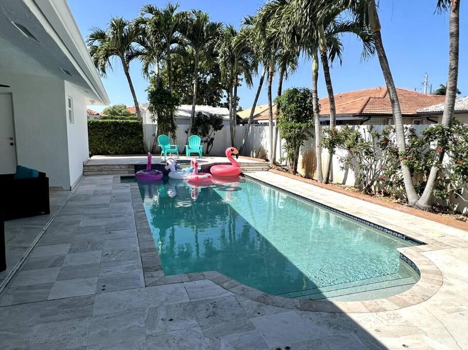 Sunny Getaway: Relaxing Miami Home Tamiami Exterior photo