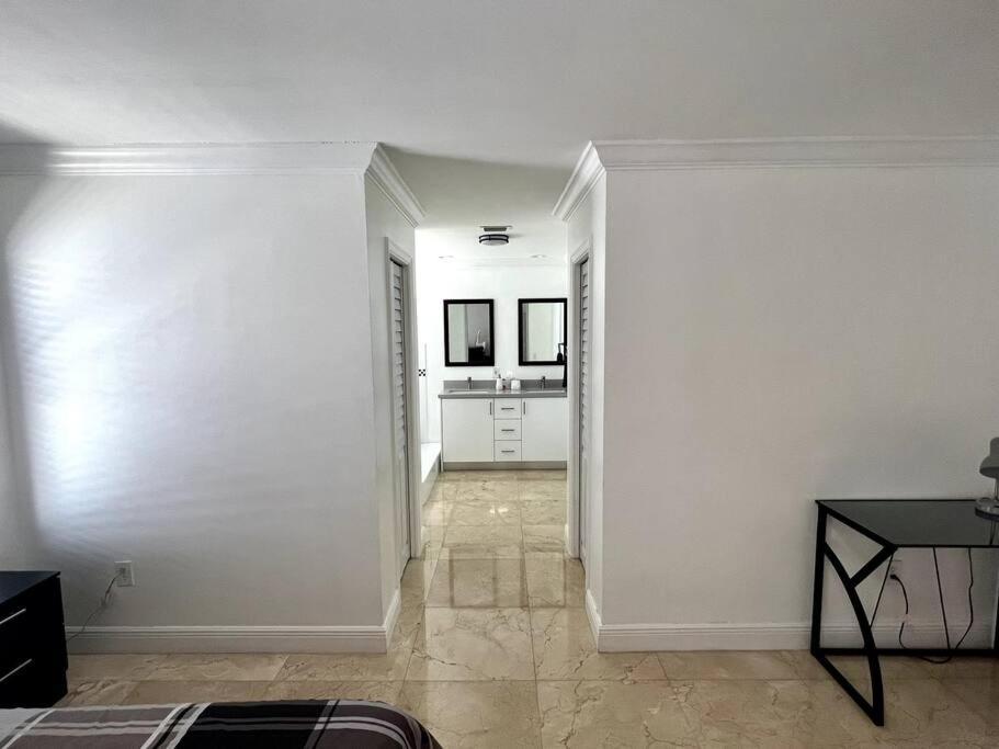 Sunny Getaway: Relaxing Miami Home Tamiami Exterior photo